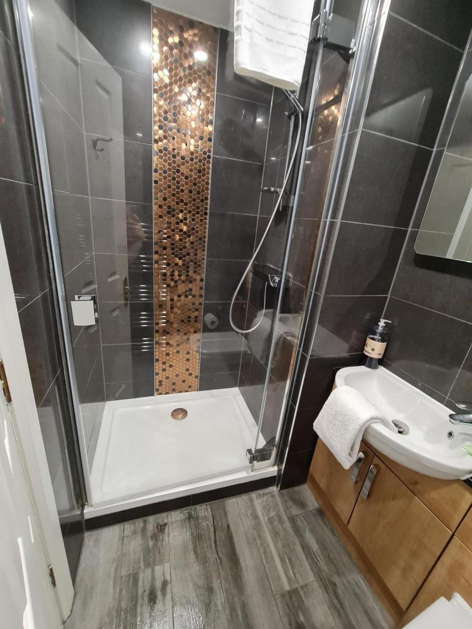 Joivy Gorgeous Flat Near The Scotland Gallery Edinburgh Bagian luar foto