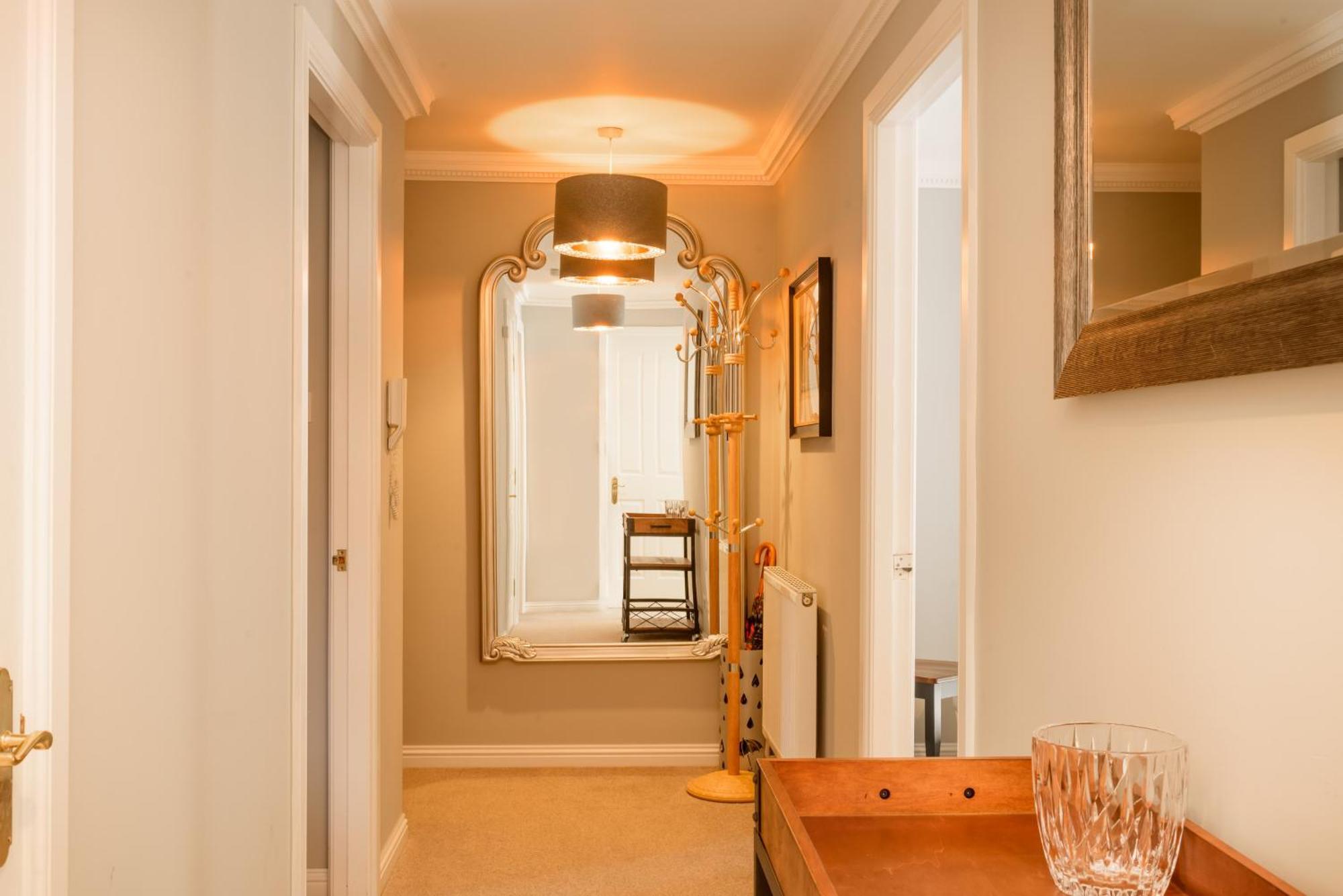 Joivy Gorgeous Flat Near The Scotland Gallery Edinburgh Bagian luar foto